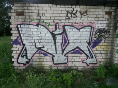 Graffiti Wall - Photo by miksik (2012)