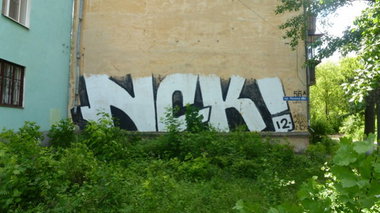 Graffiti Bombing - Photo by miksik (2012)