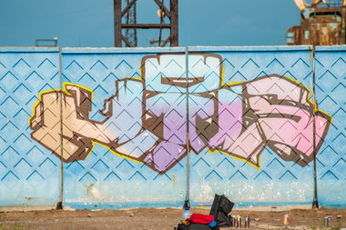 Graffiti Wall in Saint-Petersbur - Photo by mils - mils