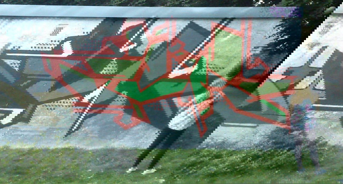 Graffiti Wall - Photo by mini