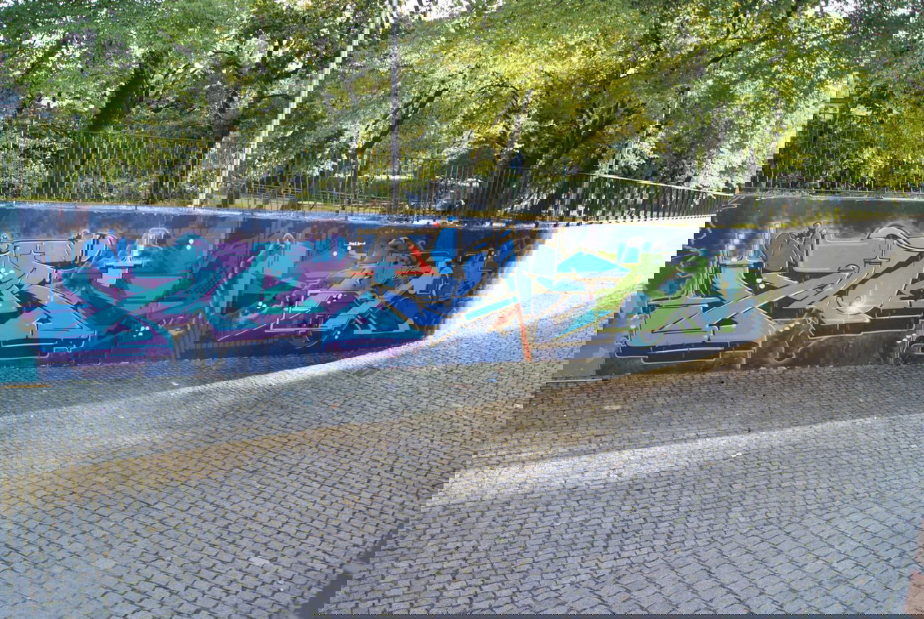 Graffiti Wall - Photo by mini