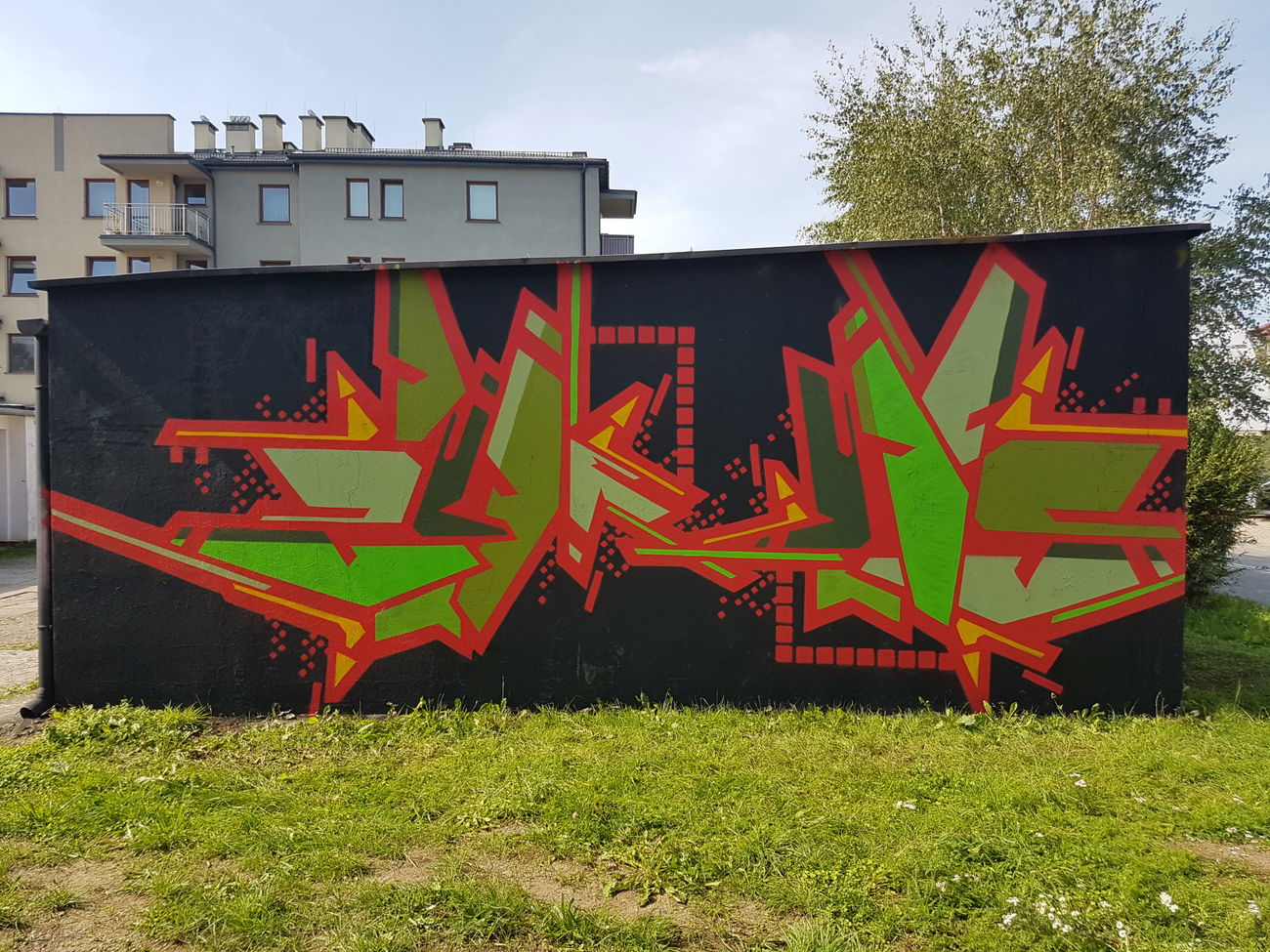 Graffiti Wall - Photo by mini