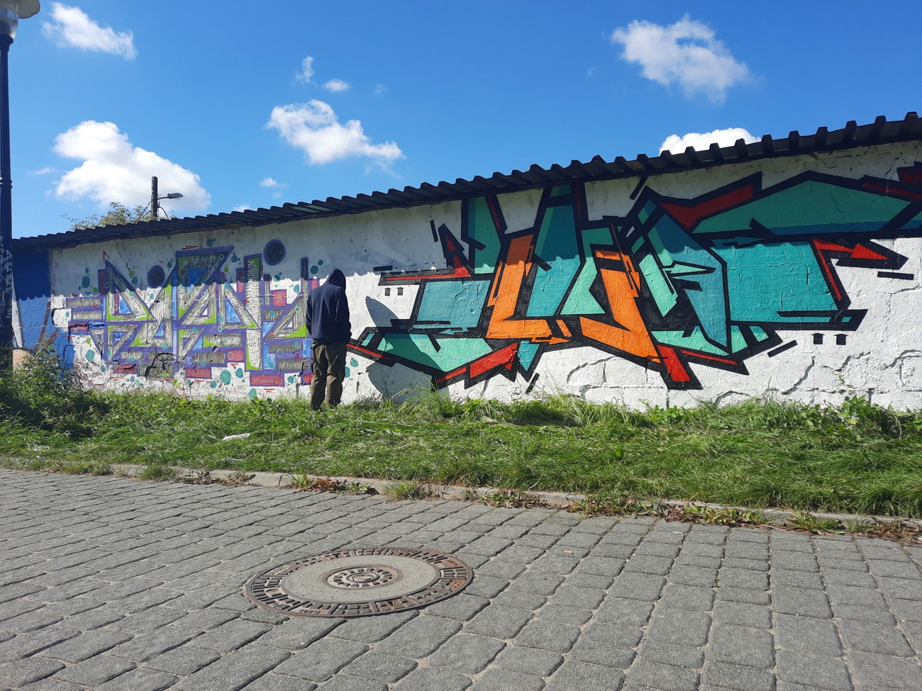 Graffiti Wall - Photo by mini