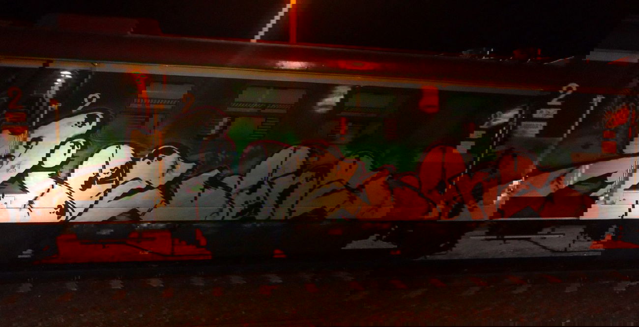 Graffiti Train - Photo by mioer - mioe