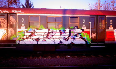 Graffiti Train - Photo by mioer