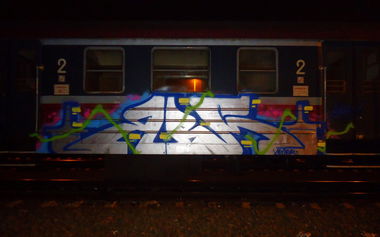 Graffiti Train - Photo by mioer