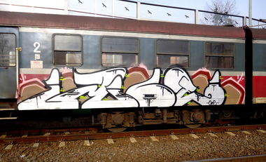 Graffiti Train - Photo by mioer
