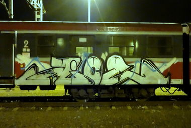 Graffiti Train - Photo by mioer