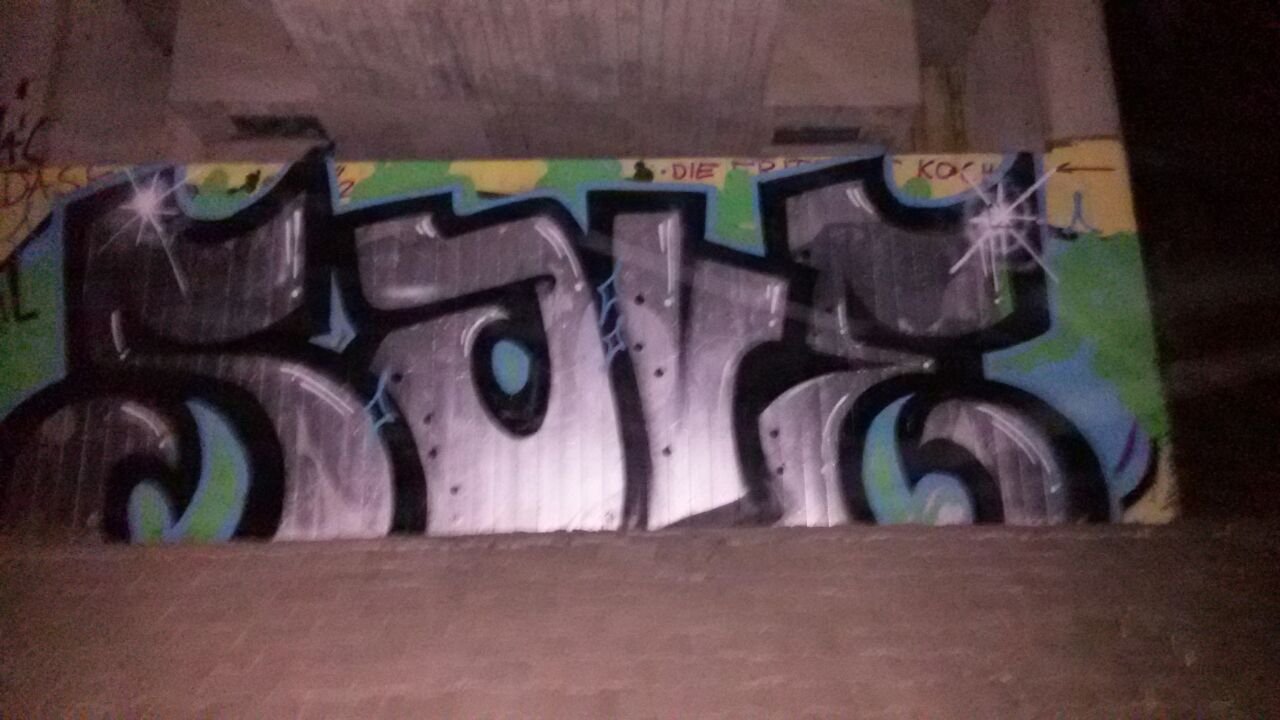 Graffiti Bombing - Photo by mirakoli - save, nail