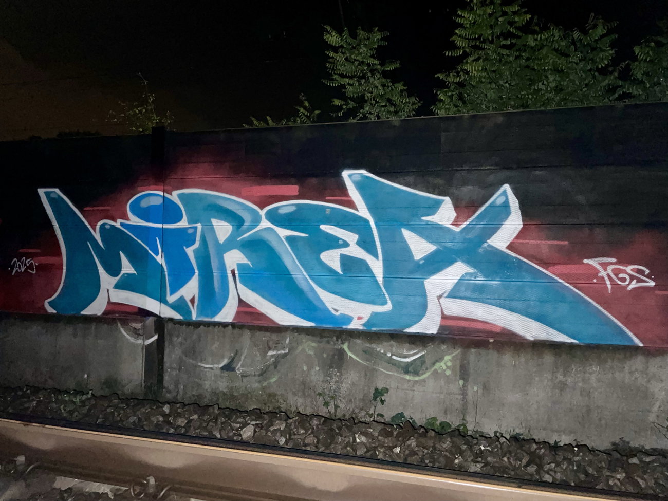 Graffiti Wall in Hanover - Photo by mirea19 - mirea, trainline (2025)