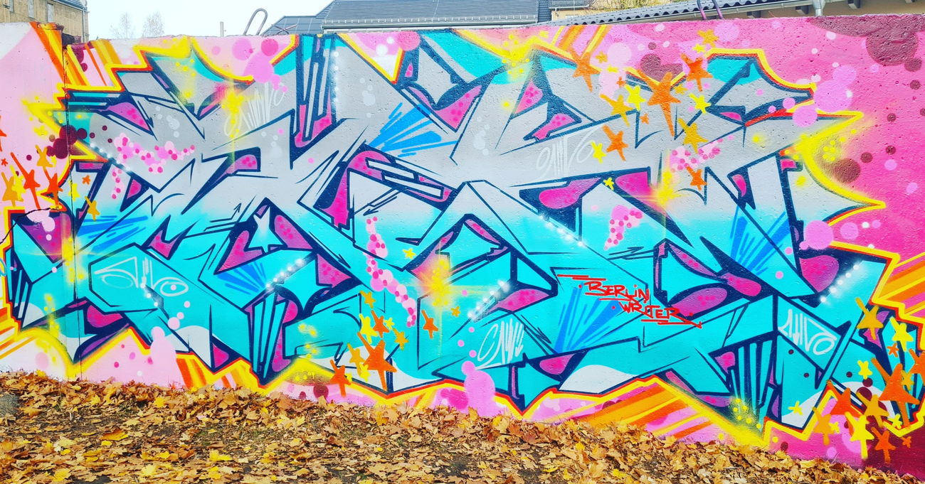 Graffiti Wall - Photo by mist (2022)