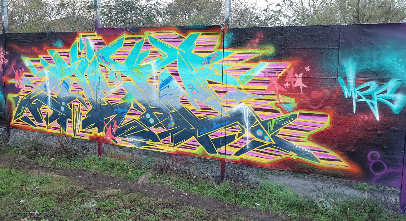 Graffiti Wall - Photo by mist (2019)