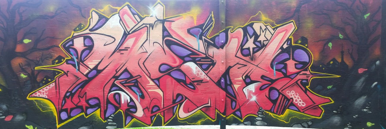 Graffiti Wall in Berlin - Photo by mist - mistie, mrb (2013)