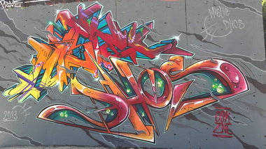 Graffiti Wall in Berlin - Photo by mist - mistie, dhos (2013)