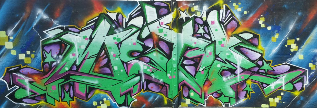 Graffiti Wall - Photo by mist - mist (2014)