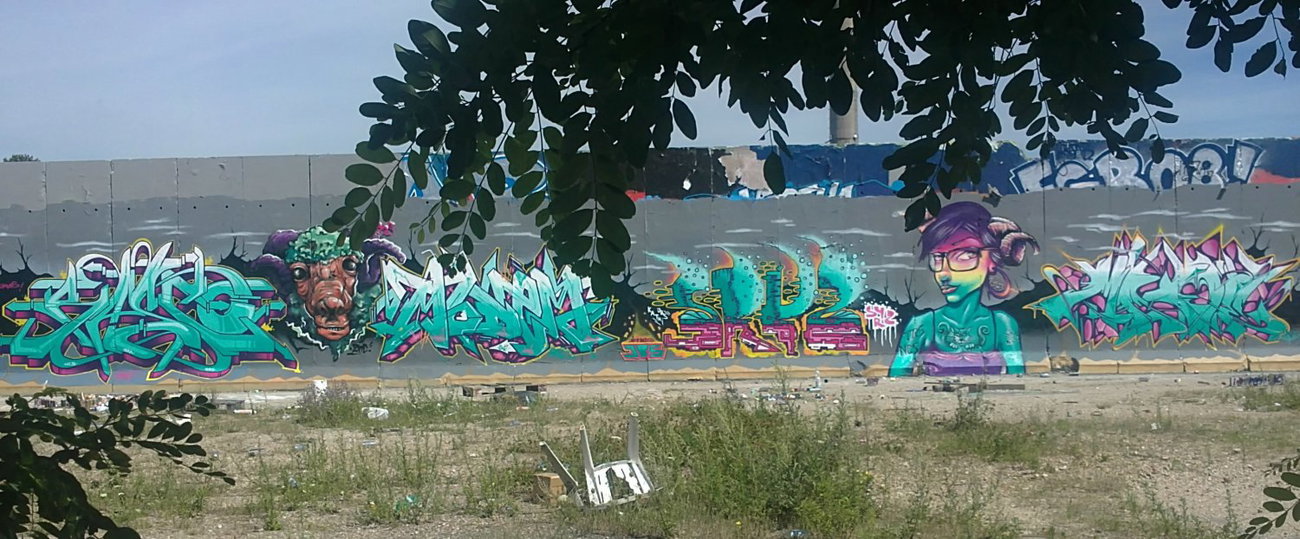 Graffiti Wall - Photo by mist - basco, dhos, modem (2012)