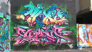 Graffiti Wall - Photo by mist - Syrus, Mist, Mrb (2012)