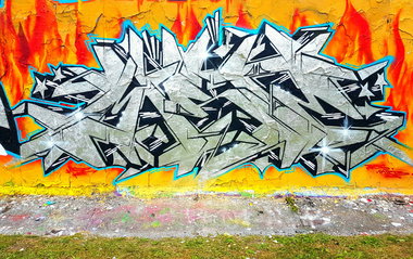 Graffiti Wall in Berlin - Photo by mist - Mist, neben, tods (2017)