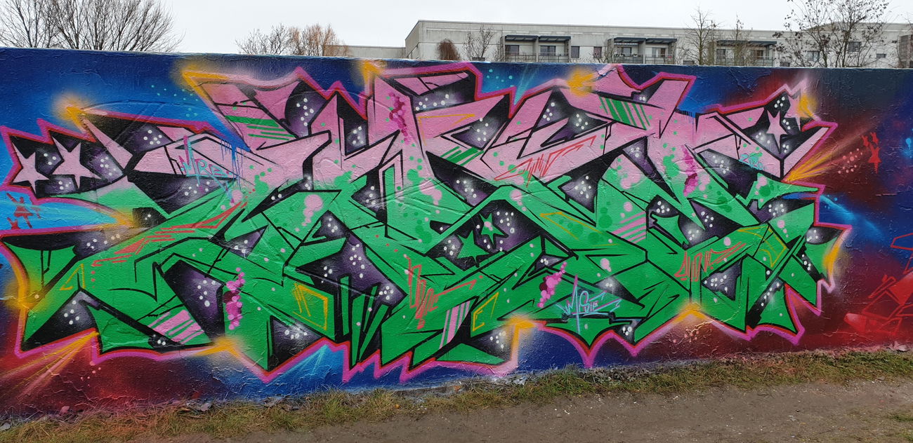 Graffiti Wall - Photo by mist (2020)