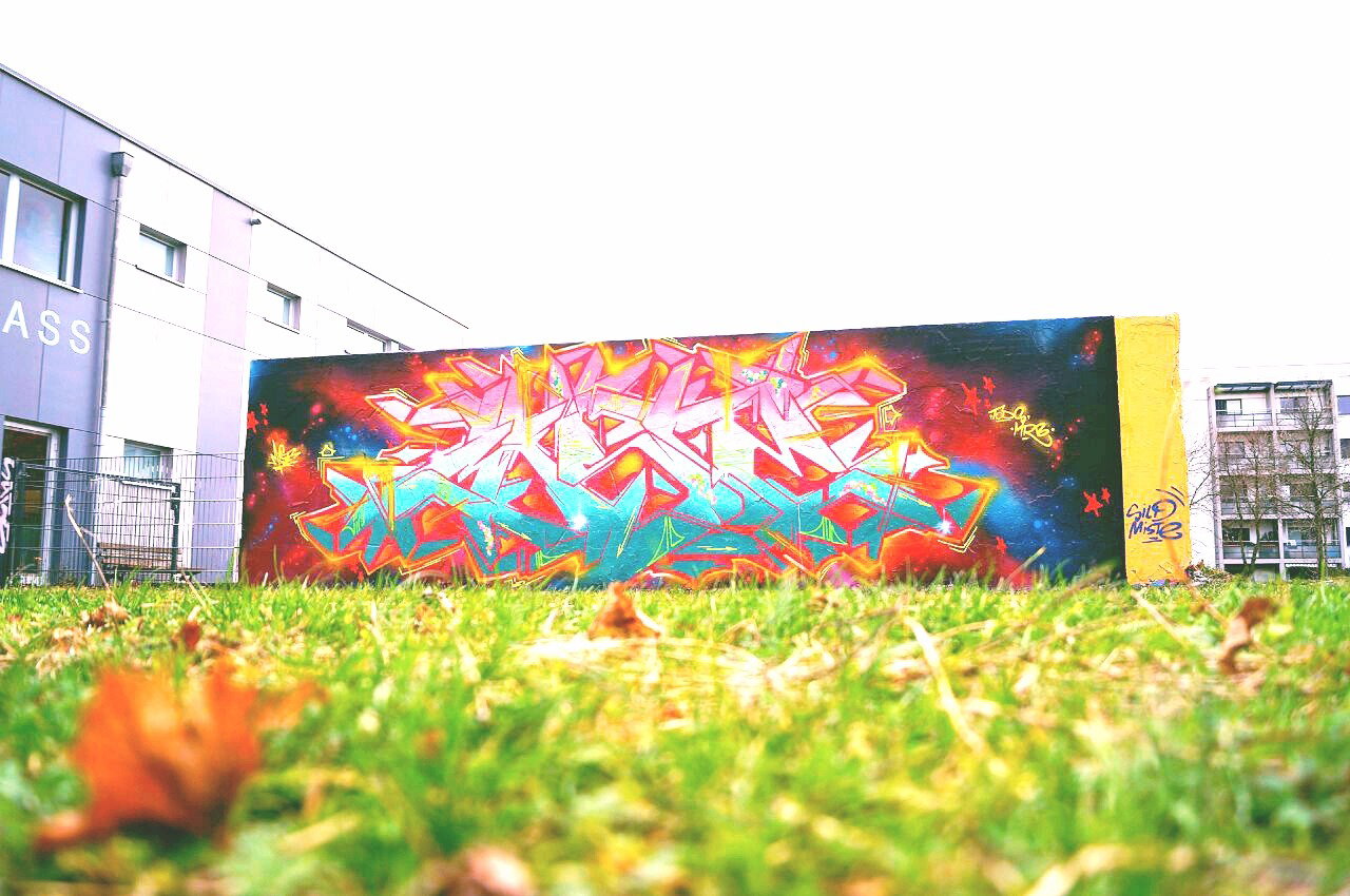 Graffiti Wall in Berlin - Photo by mist - Mist, mrb, tods (2017)