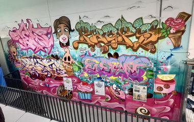 Graffiti Wall - Photo by mist (2021)