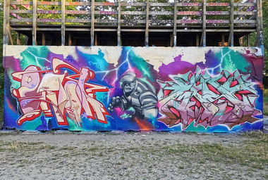 Graffiti Wall - Photo by mist (2020)
