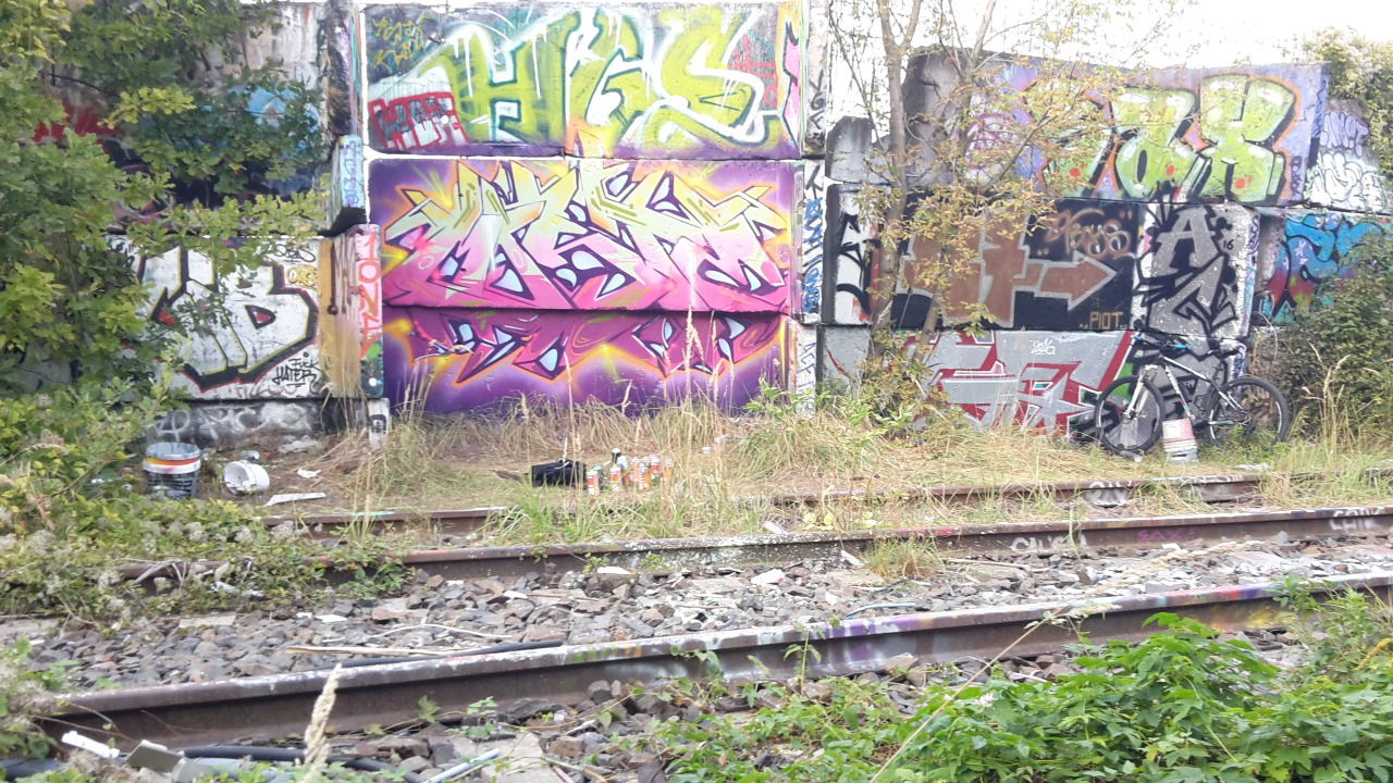 Graffiti Artwork in Berlin  - Photo by mist - Mist, sag, vgf (2016)