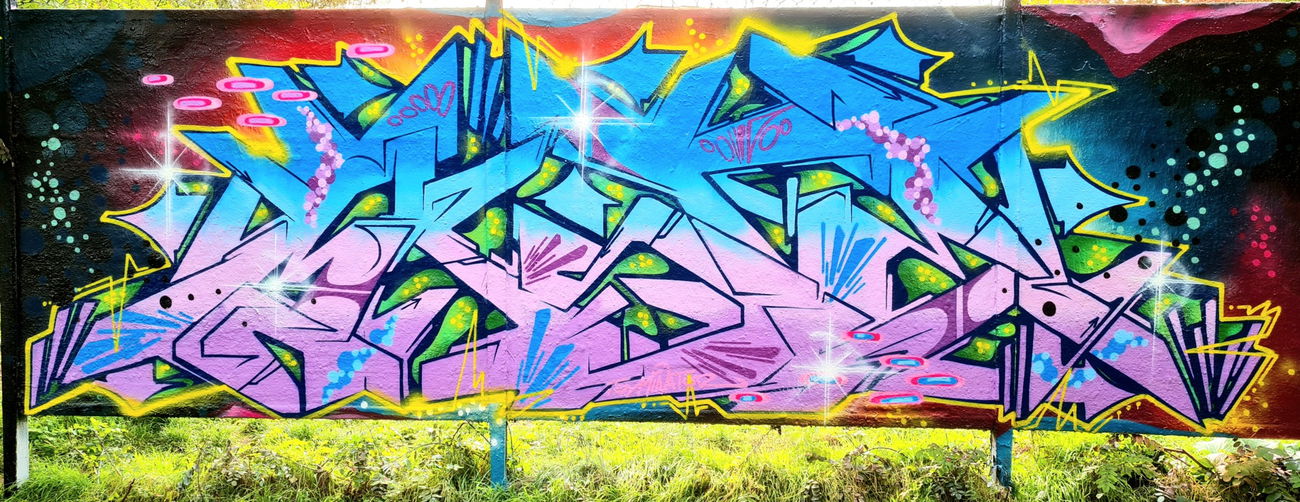 Graffiti Wall - Photo by mist (2022)