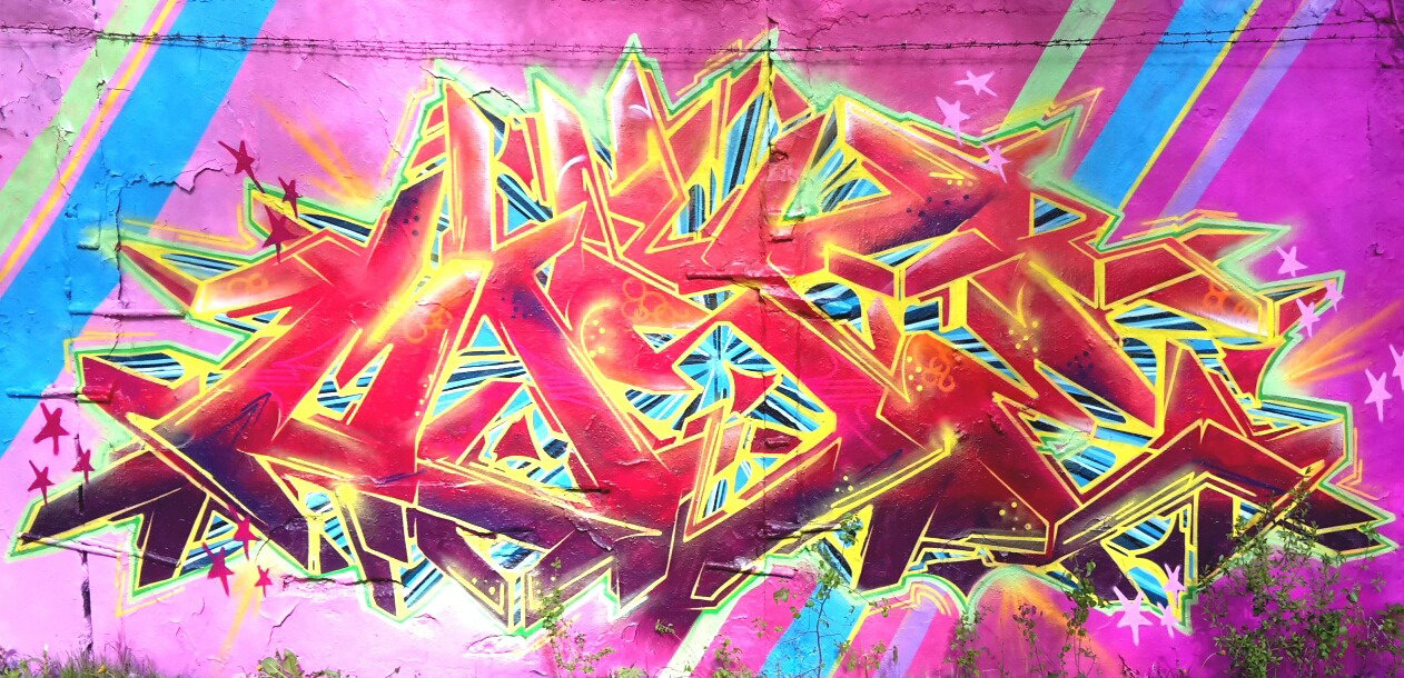 Graffiti Wall in Berlin - Photo by mist - Mist, mrb, tods