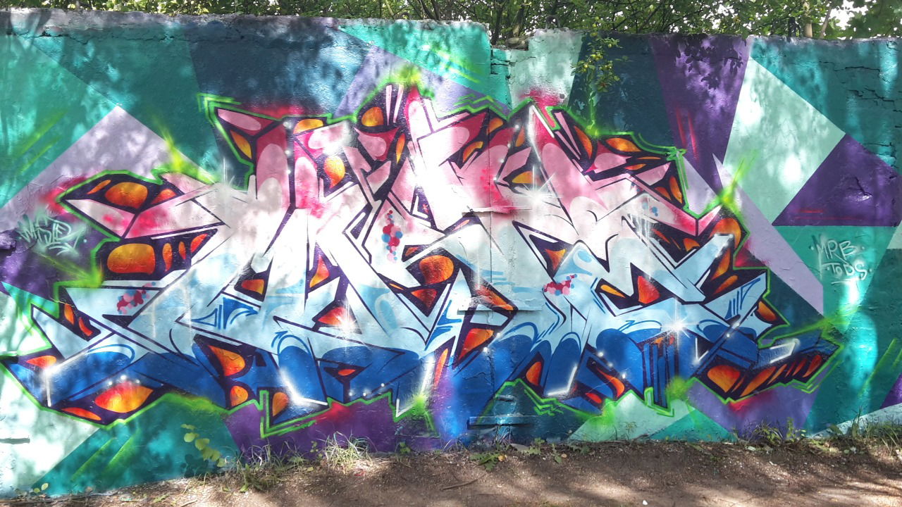 Graffiti Wall in Berlin - Photo by mist - Mist, mrb, tods (2016)