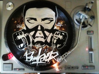 Graffiti Artwork - Photo by mista_CAIBZ_one - bomberleipzig, vinyl, caibz (2013)