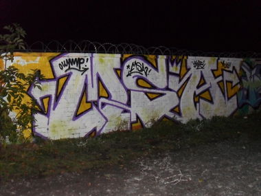 Graffiti Wall - Photo by mistanice - msa, olymp, slive (2010)