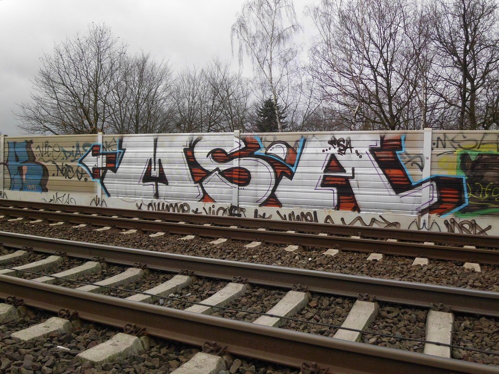 Graffiti Wall - Photo by mistanice - msa, olymp, vice