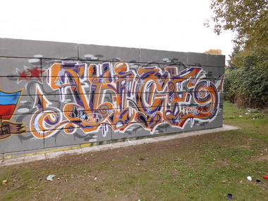 Graffiti Wall - Photo by mistanice - vice, msa, krefeld (2013)