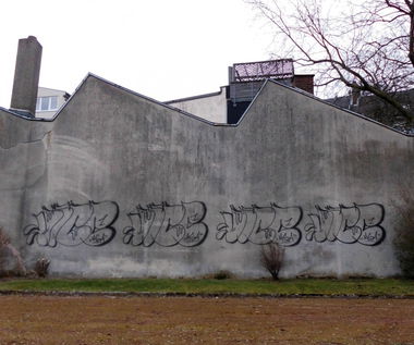 Graffiti Bombing - Photo by mistanice - VICE, MSA