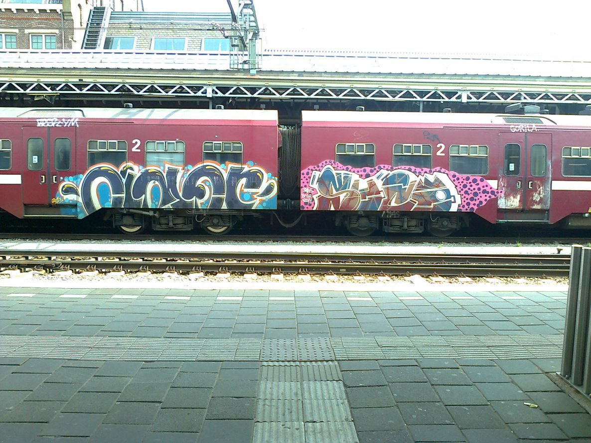 Graffiti Train in Roosendaal - Photo by misticbromberg