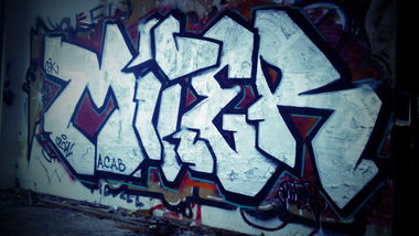 Graffiti Wall - Photo by mitesone