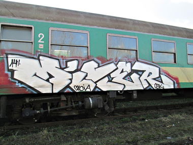 Graffiti Train - Photo by mitesone - miter, osk (2014)