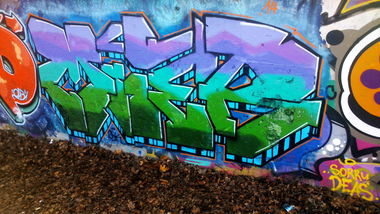 Graffiti Wall - Photo by mitesone - miter (2014)