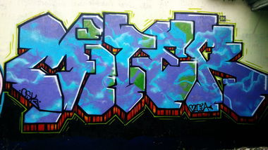 Graffiti Wall - Photo by mitesone