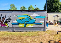 Graffiti Wall - Photo by modi