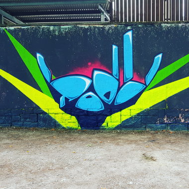 Graffiti Wall - Photo by modi