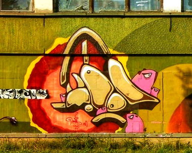 Graffiti Wall - Photo by modi - modiaoc (2021)