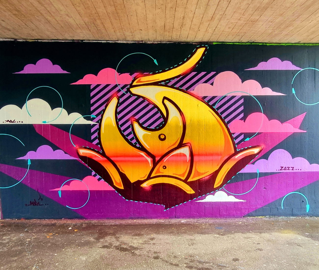 Graffiti Wall - Photo by modiaoc