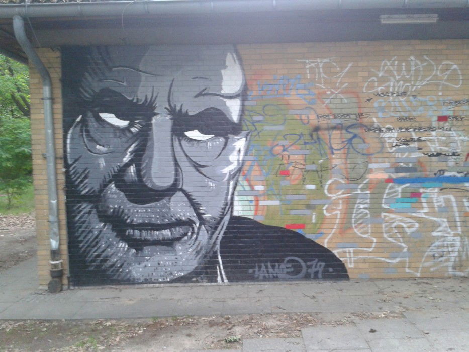 Graffiti Wall in Berlin - Photo by moe79 - oldboy, streetart, mural
