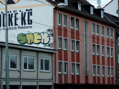 Graffiti Bombing in Kassel - Photo by mois - smek, ratm, euc (2012)