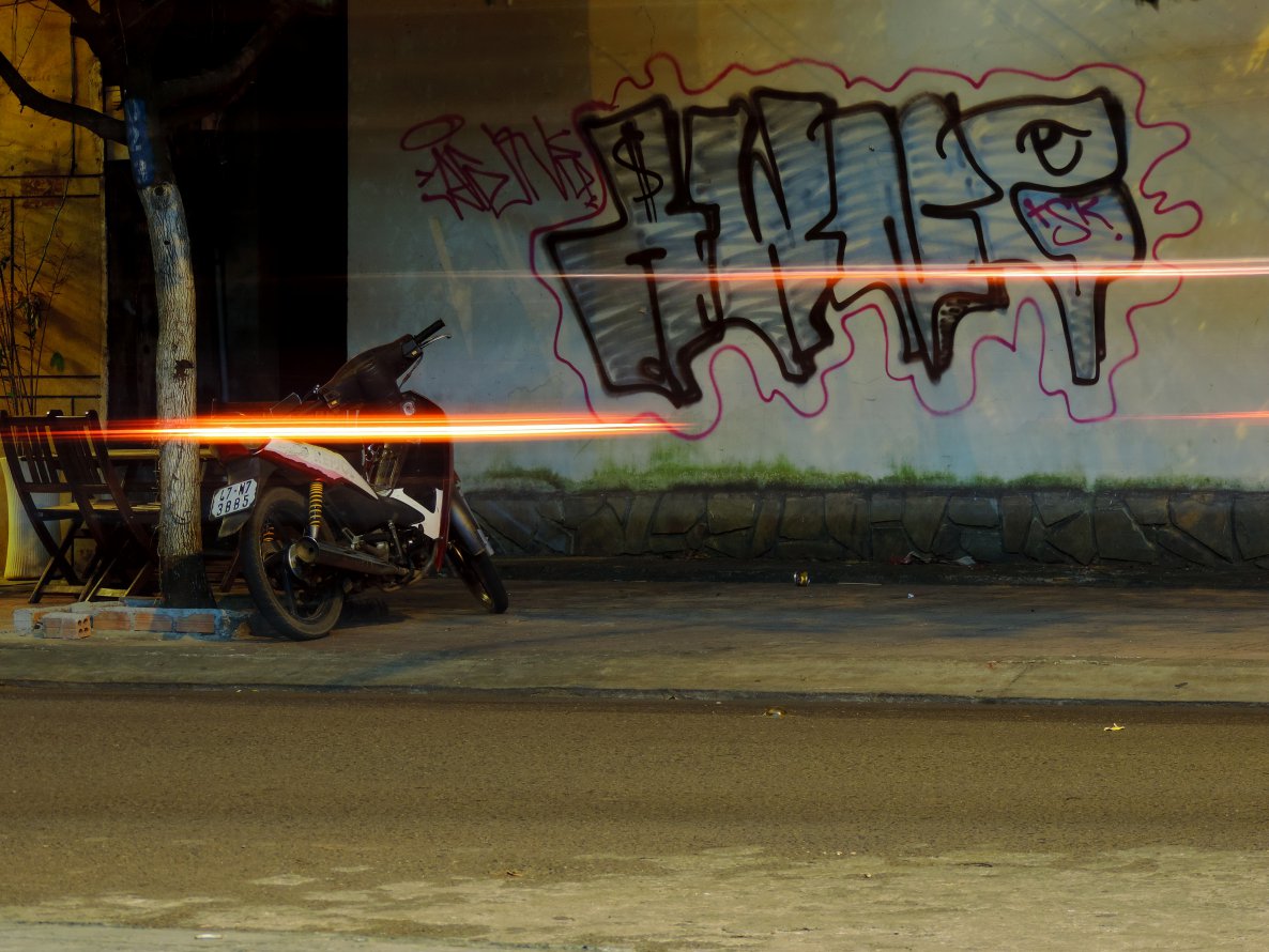 Graffiti Bombing in Buon Ma Thuot - Photo by mois - awne