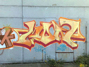 Graffiti Wall - Photo by monstar