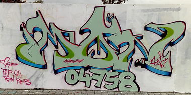 Graffiti Wall - Photo by monstar