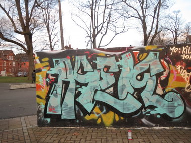 Graffiti Wall - Photo by montagsmaler